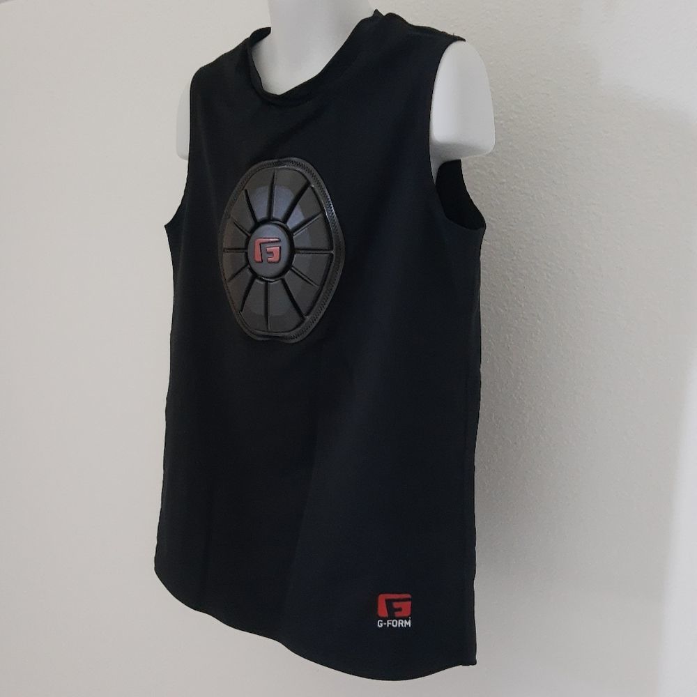 Sternum Protection Tank - Picture 4 of 4